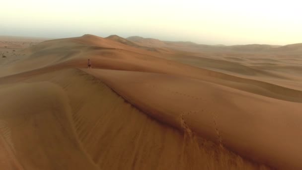 그리고 사막을 모로코 휴가중에는 사람들 평화와 위하여 아프리카 — 비디오