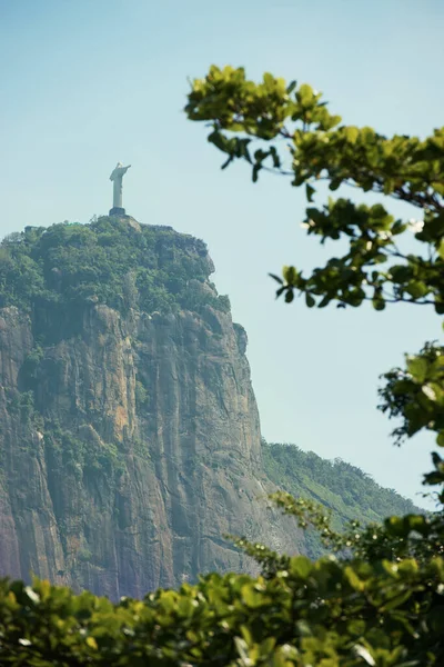它是巴西基督教的象征 巴西里约热内卢的基督救赎者纪念碑 — 图库照片