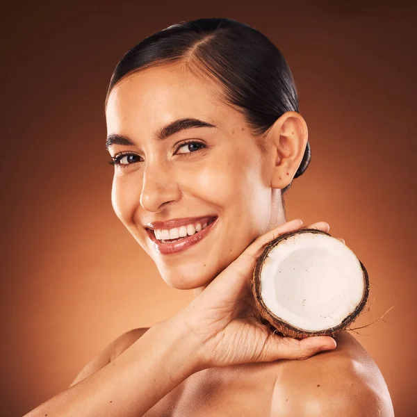 Kokosnoot Vrouw Schoonheid Huidverzorging Portret Cosmetica Gezond Voedsel Voor Dieet — Stockfoto