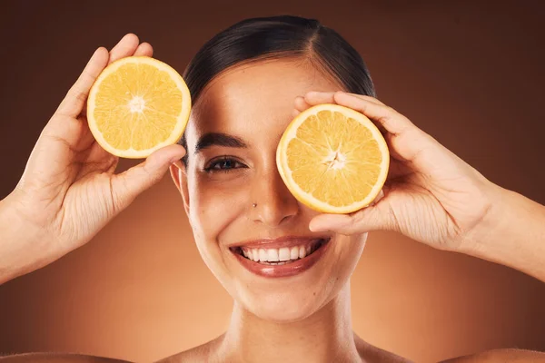 Skincare Wanita Dan Potret Dengan Wajah Oranye Untuk Vitamin Estetika — Stok Foto
