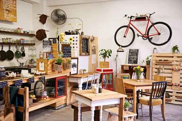 Dit Café Verdient Een Bezoek Interieur Van Een Schilderachtige Hedendaagse — Stockfoto