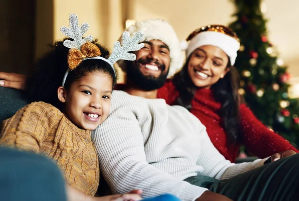Feliz Família Chapéu Natal Ligação Casa Casa Sala Estar Férias — Fotografia de Stock