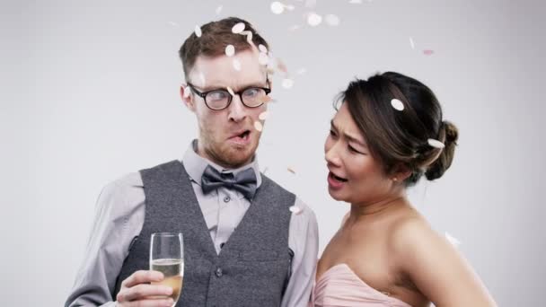 Τρελός Χορός Αστεία Φάτσα Φίλοι Στο Πάρτι Διασκεδαστική Ενέργεια Χορός — Αρχείο Βίντεο