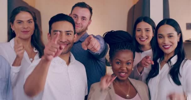 Diversiteit Portret Groep Van Mensen Die Wijzen Voor Teamwork Team — Stockvideo