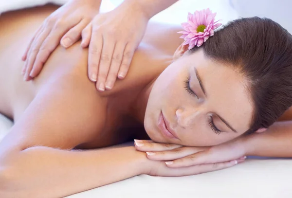 Feeling Pampered Attractive Young Woman Getting Back Massage Spa — Stock Photo, Image