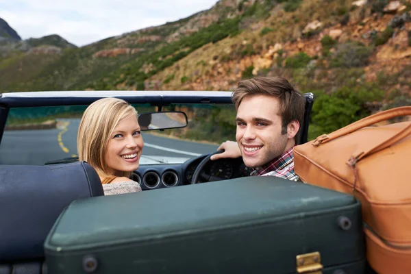 Road Adventure Young Couple Driving Convertible Road Trip — Stock Photo, Image