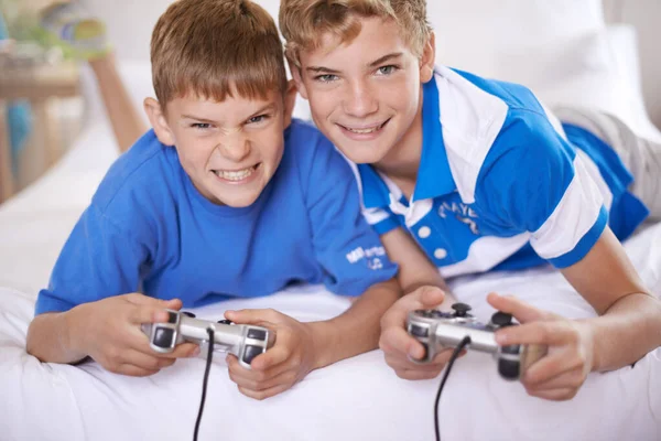 Tahle Hra Začíná Být Zajímavá Dva Bratři Hrají Videohry — Stock fotografie