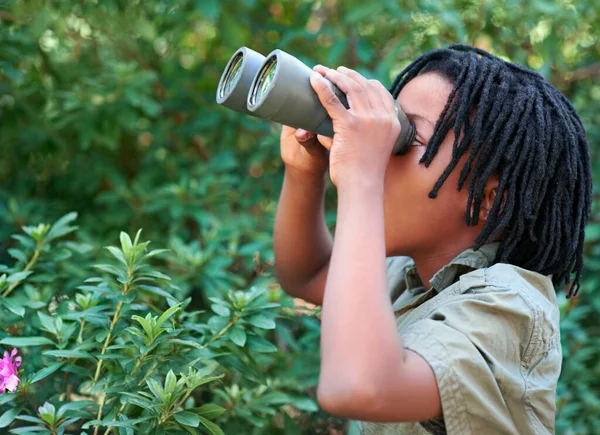 Waiting Patiently His Favorite Bird Young Boy Looking His Binoculars — Stock Photo, Image
