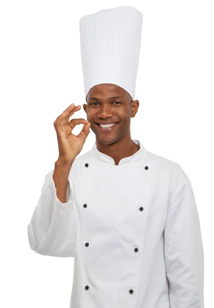 Pratos Dele São Sempre Perfeitos Retrato Chef Africano Sinalizando Perfeito — Fotografia de Stock