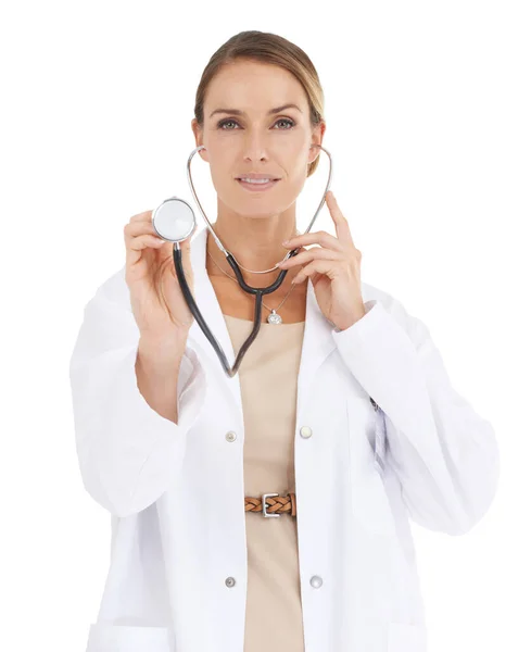 Verificar Sinais Vitais Uma Bela Médica Feminina Segurando Estetoscópio Para — Fotografia de Stock