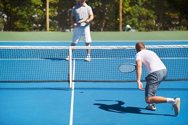 Montre Chaque Entraînement Tennis Deux Personnes Jouant Tennis Dehors — Photo