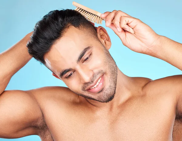 Cuidados Com Cabelo Beleza Homem Escovar Cabelo Barbeiro Marketing Cuidados — Fotografia de Stock