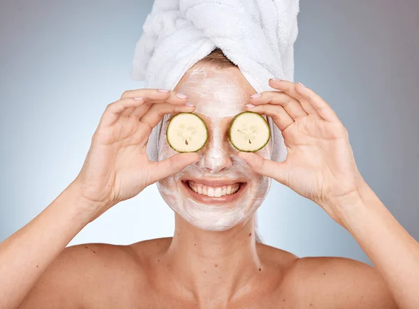 Máscara Mujer Pepino Cuidado Piel Para Belleza Salud Bienestar Por —  Fotos de Stock
