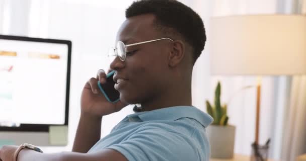 Appel Téléphonique Montre Homme Affaires Bureau Domicile Pour Gestion Temps — Video