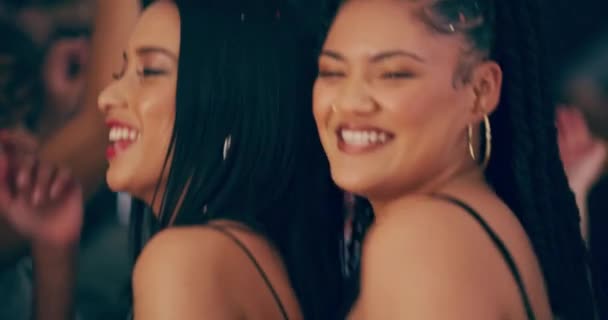 Dans Parti Kadınlar Bir Konserde Gece Diskosunda Kutlamak Için Müzik — Stok video