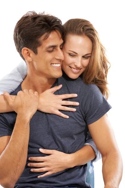 我们的爱是永恒的 一对快乐的年轻夫妇在白色的背景下幸福地拥抱在一起 — 图库照片