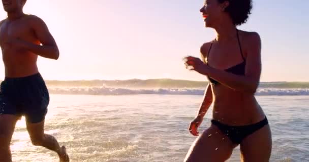 Para Podróże Bieganie Oceanie Zachodzie Słońca Wakacje Plaży Miami Wolność — Wideo stockowe