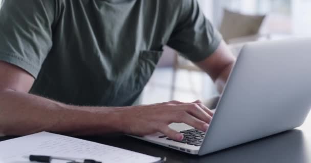 Stres Wypalenie Czytanie Biznesmena Laptopie Lęk Pracy Zmęczenie Usterką Komputera — Wideo stockowe