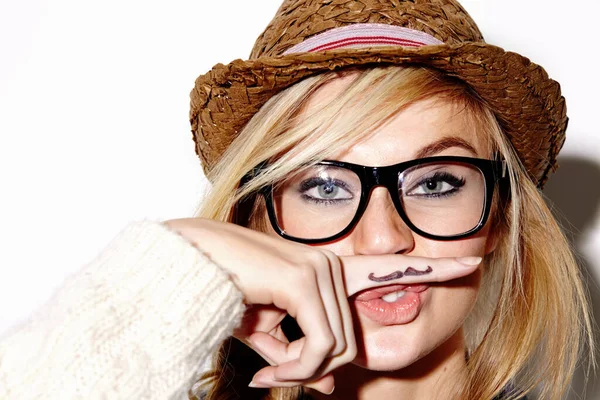 Respectez Moustache Coupé Plan Studio Une Jeune Hipster Femelle Avec — Photo