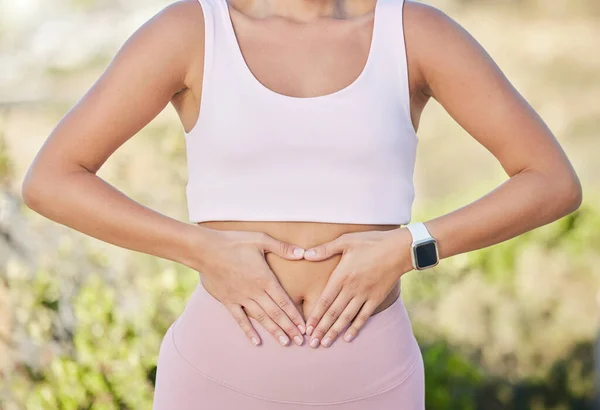 Manos Estómago Condición Física Mujer Con Dieta Perder Peso Objetivos —  Fotos de Stock
