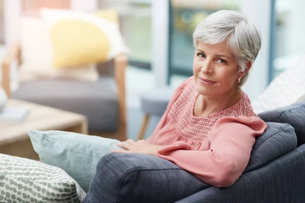 Youll Always Find Peace Your Own Company Beautiful Mature Woman — Stock Photo, Image