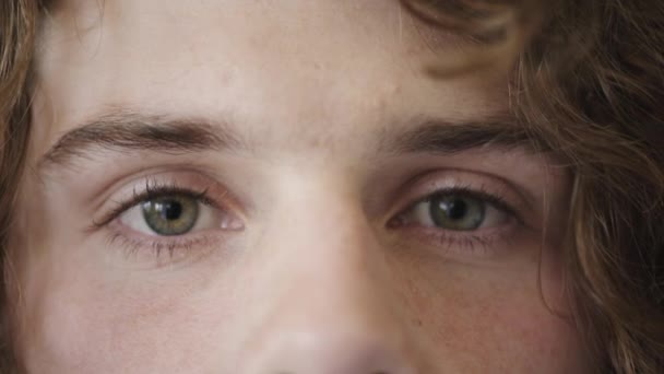 Augen Kontaktlinse Und Mann Mit Gesicht Und Sehvermögen Ärztliche Verordnung — Stockvideo