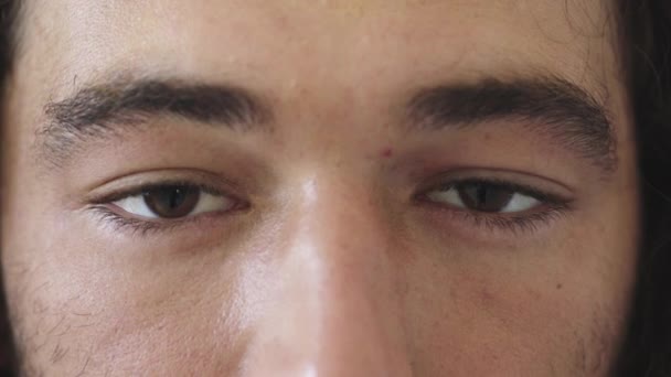 Oczy Wzrok Sposób Myślenia Mężczyzną Bliska Studiu Okularów Optometrii Lub — Wideo stockowe