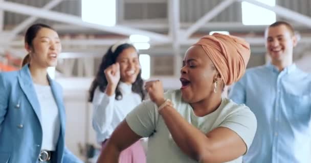 Ekibi Siyah Kadın Başarı Için Dans Mutlu Kutlamalar Hedeflere Ulaşma — Stok video
