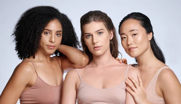 Diversity Women Portrait Skincare Wellness Model Friends Beauty Health Cosmetics — Stock Photo, Image