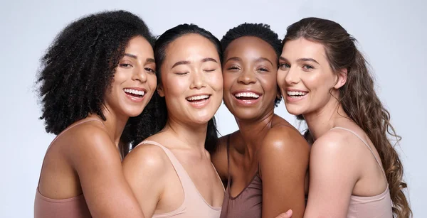Face Portrait Beauty Group Women Studio Gray Background Natural Cosmetics — Stock Photo, Image
