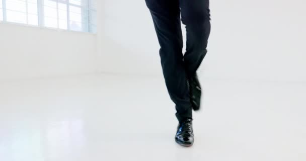 Piernas Zapatos Baile Con Hombre Salsa Fitness Creativo Con Entrenamiento — Vídeos de Stock