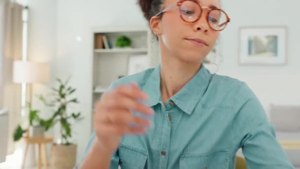 Startup Créative Femme Affaires Avec Des Documents Pour Planifier Stratégie — Video