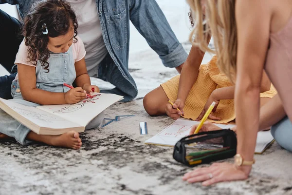 Enfants Plancher Livre Colorier Avec Les Parents Pour Apprentissage Éducation — Photo