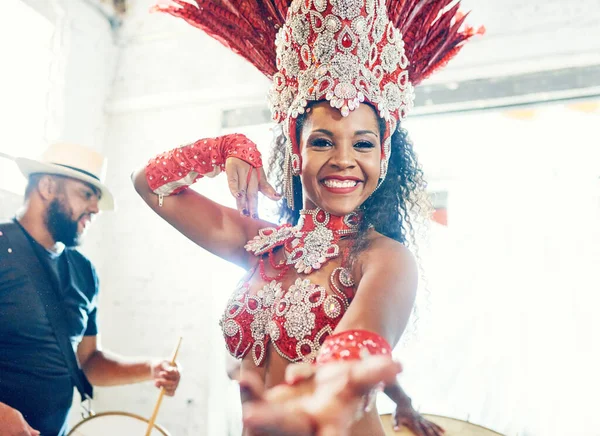 Samba, music and dance with woman at carnival for celebration, party and festival in Rio de Janeiro. Summer break, show and creative with brazil girl for performance, holiday and culture event.