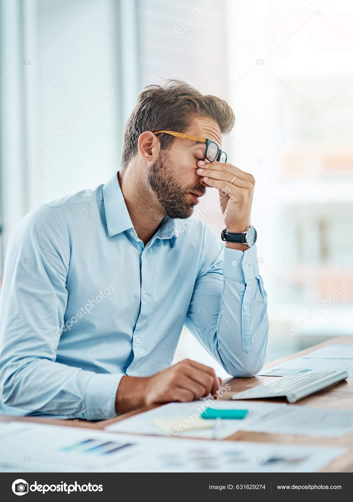 Cant Focus Unbearable Pain Young Businessman Suffering Headache While