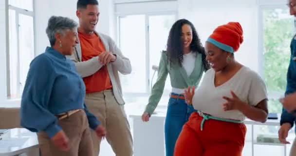 Business People Dansen Office Party Feest Met Diversiteit Team Geluk — Stockvideo