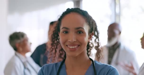 Femme Noire Visage Infirmière Heureuse Avec Sourire Prêt Pour Les — Video
