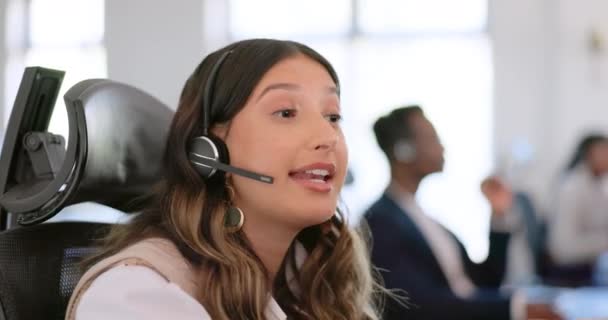 Женщина Телемаркетинг Говорить Телефону Crm Обслуживания Клиентов Свяжитесь Нами Сотрудники — стоковое видео