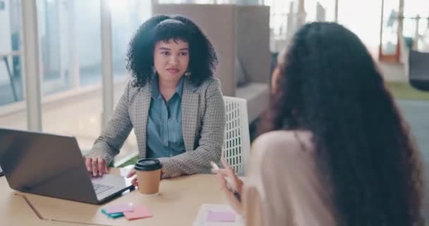 Femmes Affaires Réunion Communication Partenariat Pour Gestion Projet Avec Plan — Video