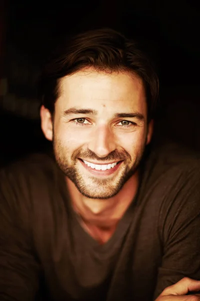 stock image Hansome and happy with life. Portrait of a handsome young man smiling