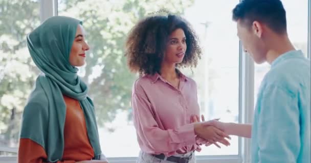 Teamwork Business People Handshake Partnership Collaboration Deal Office Meeting Thank — Stock Video