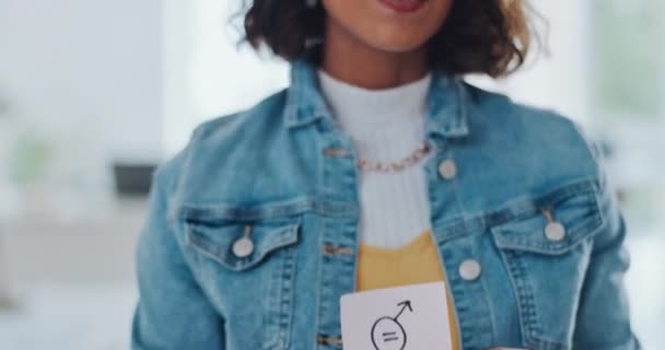 Kadın Seks Işareti Hayatında Cinsiyet Eşitliği Kurumsal Işçiler Yerinde Denge — Stok video