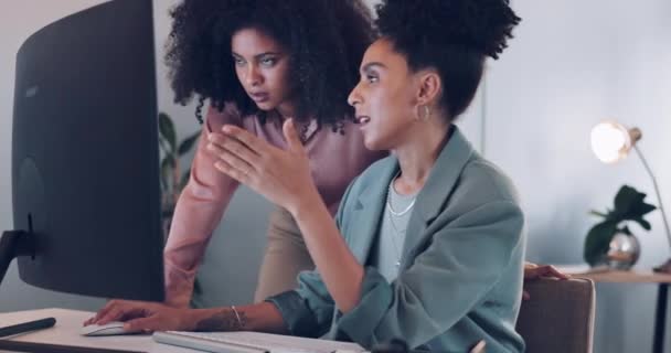 Stress Dor Cabeça Mulheres Negócios Trabalhando Projeto Corporativo Com Prazo — Vídeo de Stock