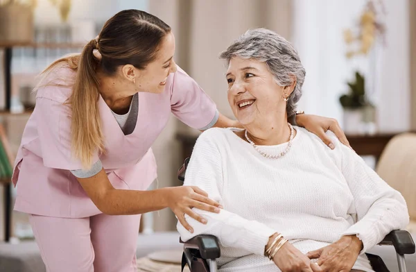 Healthcare Support Caregiver Senior Woman Medical Help Elderly Care Consulting — Stockfoto