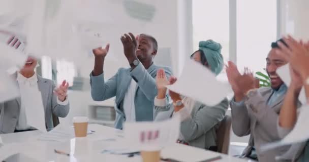 Business People Throwing Paper Success Meeting Winner Finance Planning Company — Vídeos de Stock