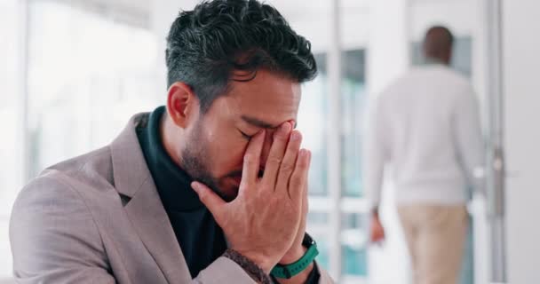 Uomo Affari Mal Testa Stress Con Burnout Aziendale Frustrato Sovraccarico — Video Stock