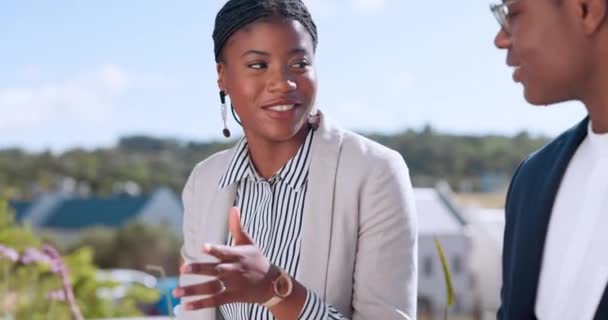 Business Friends Black Woman Black Man Relax Rooftop Talking Speaking — Stock Video