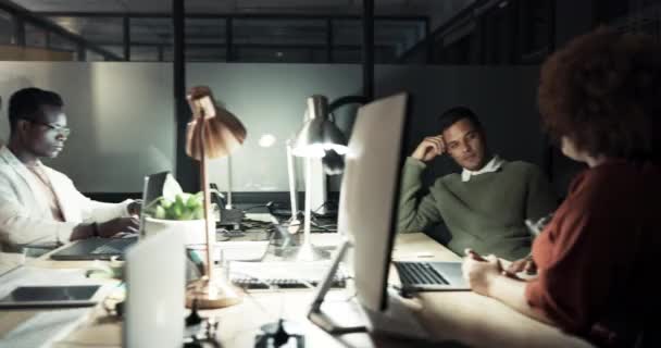 Business People Computer Night Office Teamwork Digital Marketing Ideas Strategy — Wideo stockowe