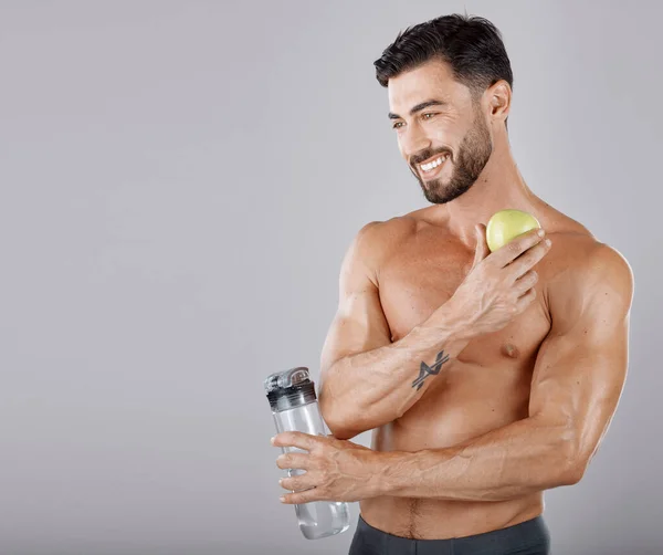 Man Water Bottle Apple Healthy Lifestyle Diet Wellness Grey Studio — Stok fotoğraf