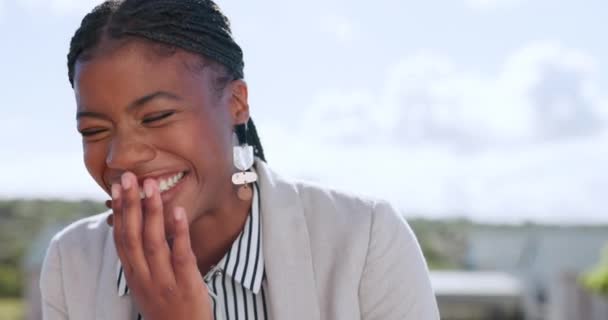 Face Funny Business Woman Rooftop Laughing Joke Relaxing Kenya Career — Stock Video